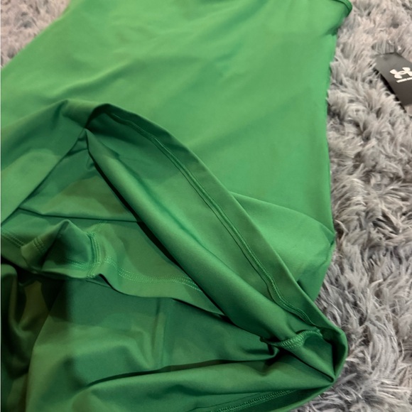 NWT women’s Small Green Under Armour Motion Dress with shorts - Picture 3 of 6
